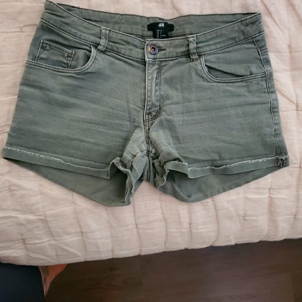H&M shorts